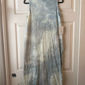 Sleeveless Tie-Dye Maxi Dress